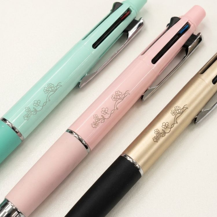 【基本名入れ無料】ジェット ストリーム4&1 選べる限定100デザイン 彫刻・刻印ボールペン